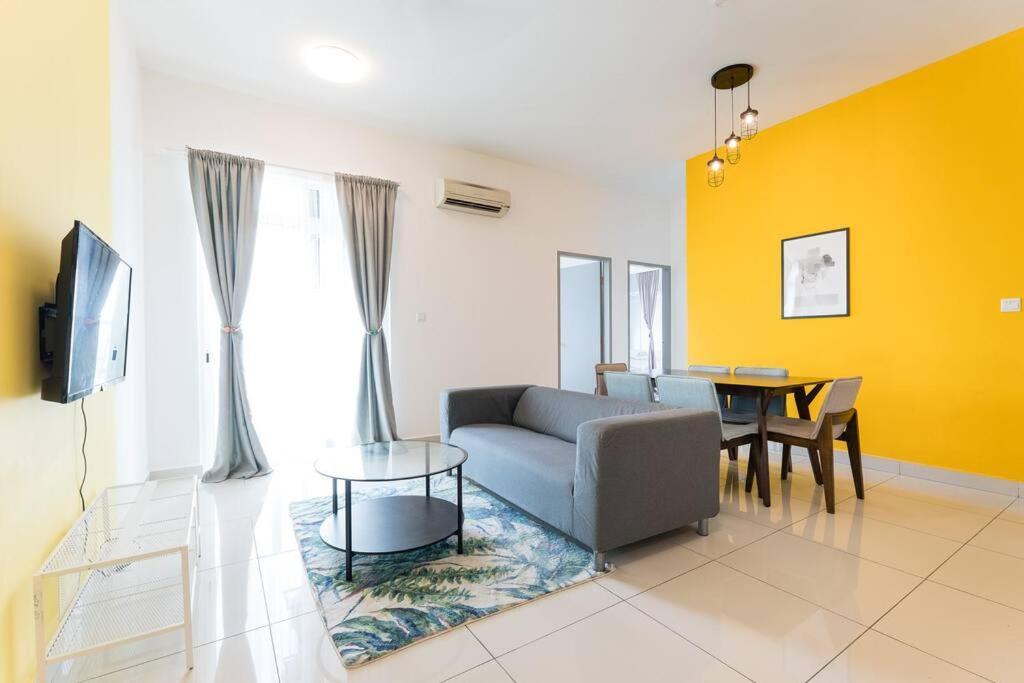 Tr Residence Lovely 3 Bedroom Unit 6Pax Next To Titiwangsa Lrt Kuala Lumpur Exterior foto
