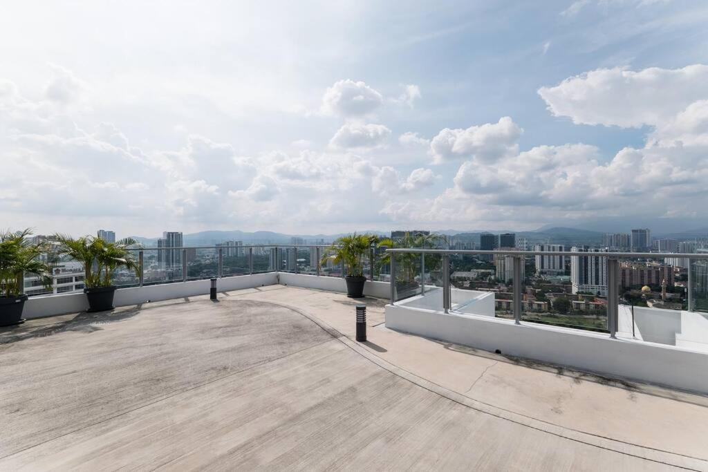 Tr Residence Lovely 3 Bedroom Unit 6Pax Next To Titiwangsa Lrt Kuala Lumpur Exterior foto